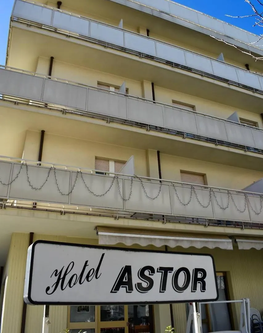 Hotel Astor Riccione 2*,  Olaszország